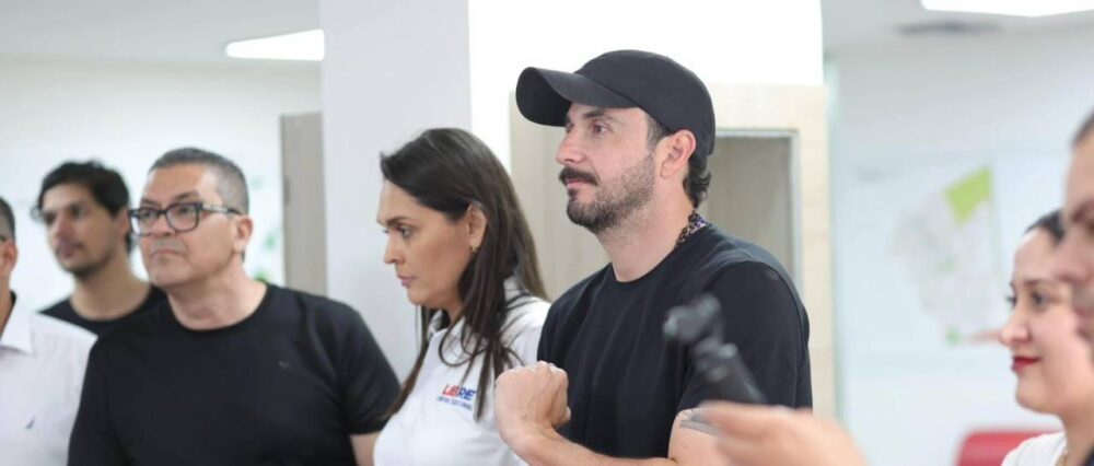 Terremoto en Santa Cruz: JP anuncia recorte institucional y cuestiona la gestión saliente