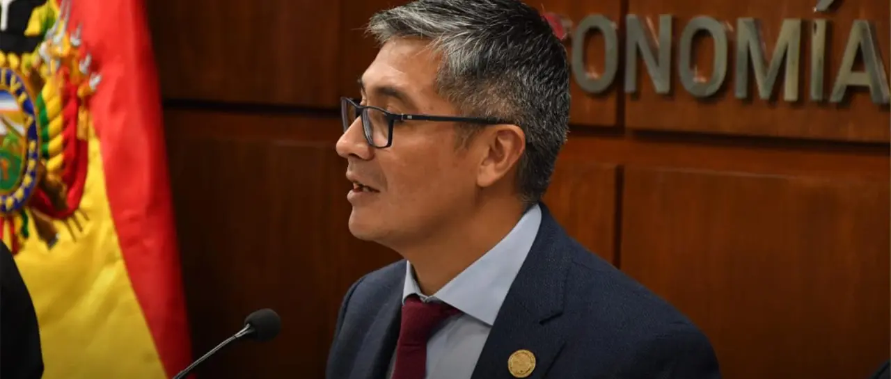 Gobierno no responderá al pliego de la COB antes del 1 de mayo y propone mesas técnicas