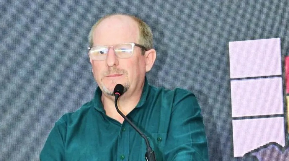 Candidata Soruco no asistió al debate en Tarija y Adrián Oliva expuso sus propuestas