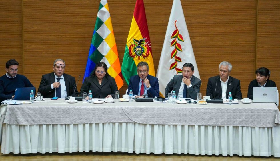 Gobierno iniciará proceso de desbloqueo con apoyo de alcaldes y sectores paceños