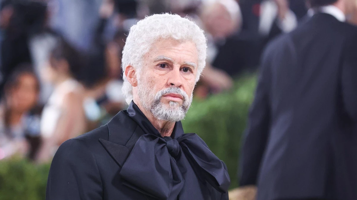 Bad Bunny sorprende al asistir como anciano a la Met Gala