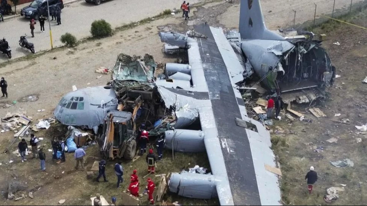 A más de dos meses del accidente aéreo en El Alto, 13 personas siguen hospitalizadas