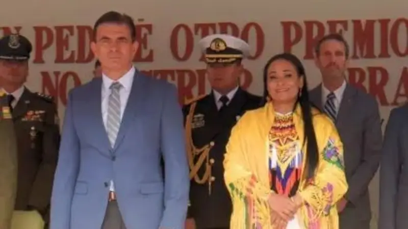 Gobierno pide a embajadora de Colombia concluir sus funciones en Bolivia