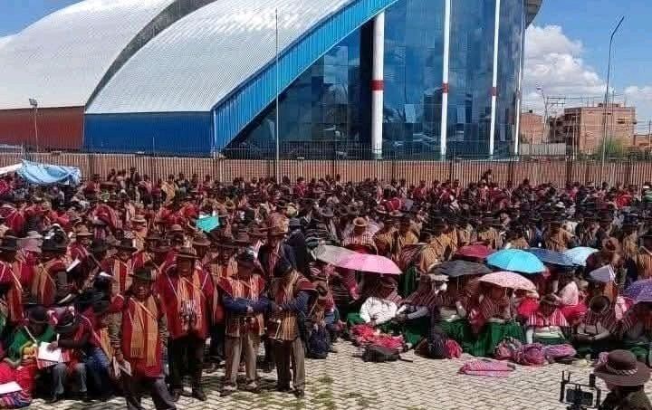 Semana conflictiva en Bolivia: marchas, bloqueos y paros; el Gobierno llama al diálogo