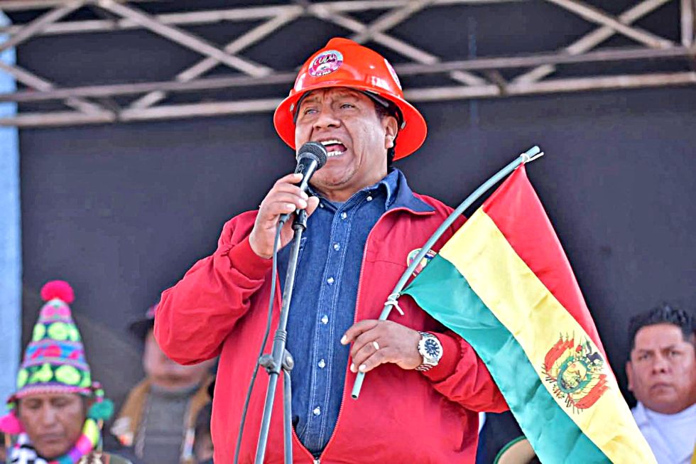 Gremiales y transporte pesado rechazan paro de la COB