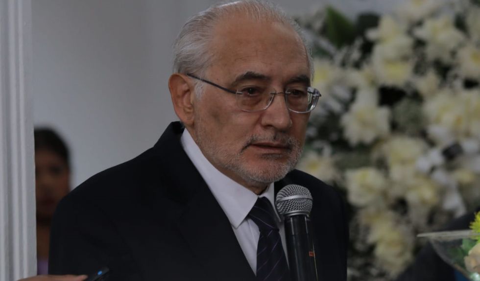 Carlos Mesa planteó una alianza de gobernabilidad y reforma constitucional