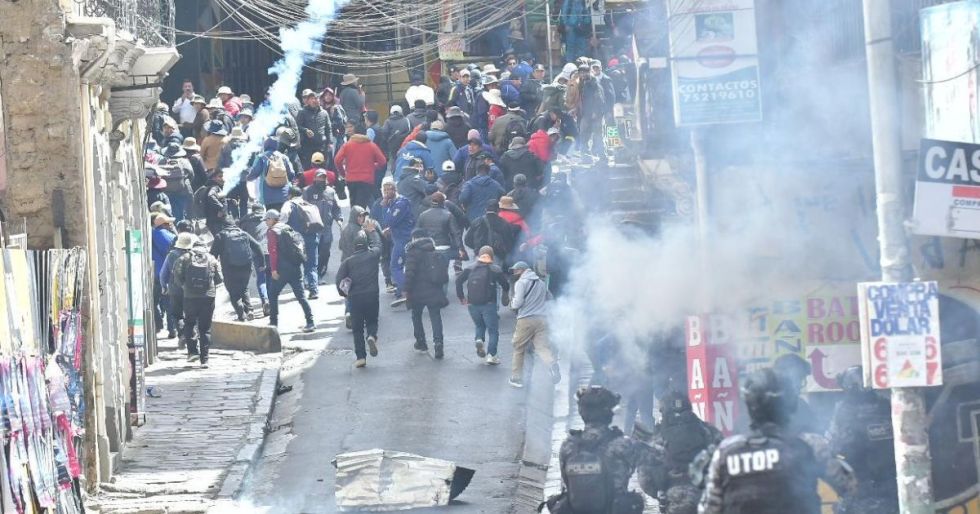 Aprehenden a dirigente con Bs 280 mil en un alojamiento de La Paz