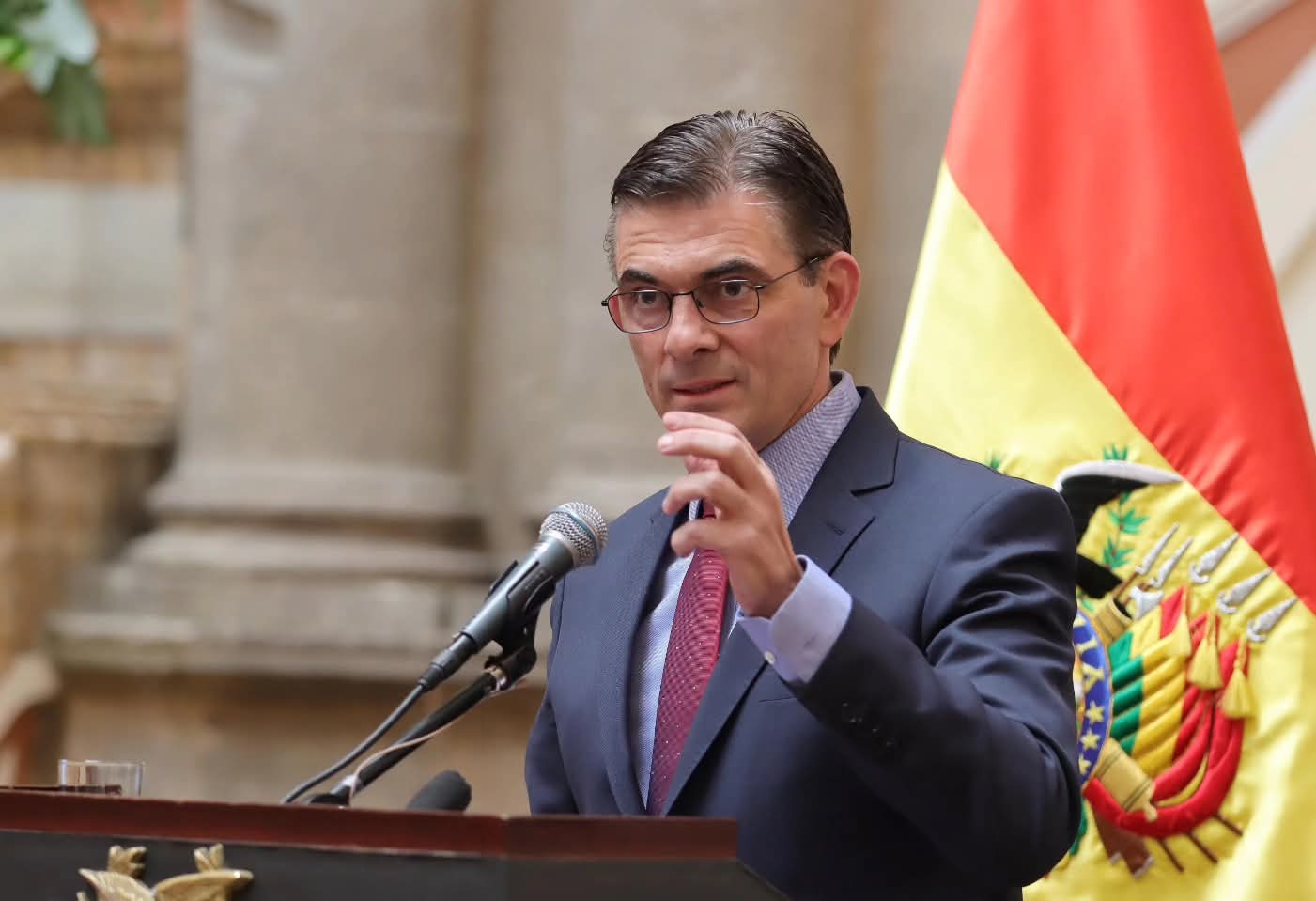 Presidente Paz advierte con cárcel a quienes “intenten destruir la democracia”