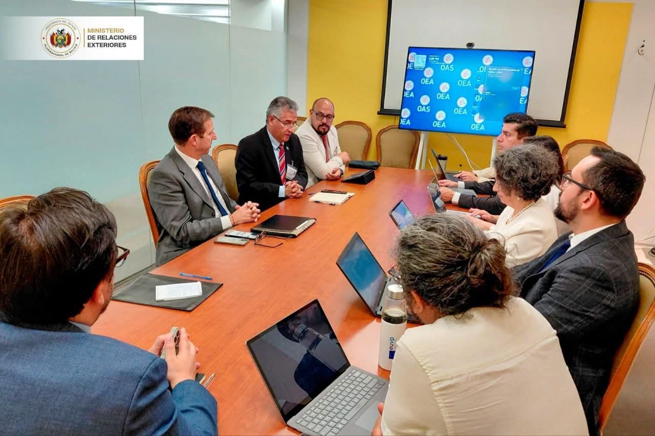 Delegación boliviana expone impacto de los bloqueos ante altas autoridades de la CIDH