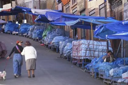 Policía anuncia nuevo corredor humanitario para abastecer a La Paz