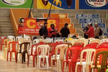Suspenden ampliado de la COB que debía definir asistencia al diálogo nacional
