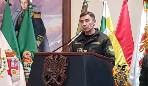 Policía anuncia intervención en bloqueos y advierte arrestos por vandalismo