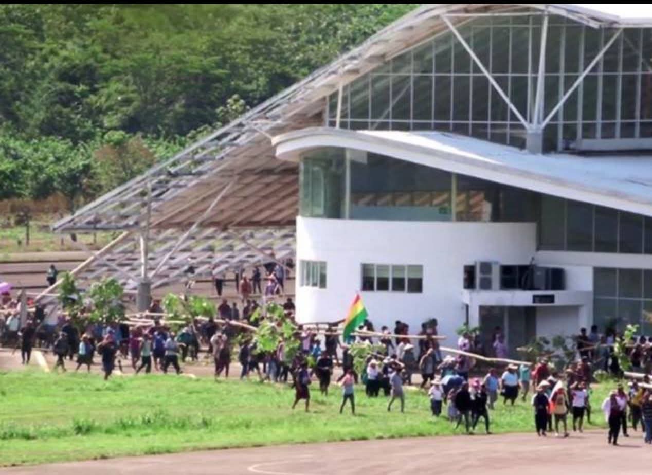 Cochabamba: Cocaleros se movilizaron en Chimoré ante rumores de captura de Evo Morales