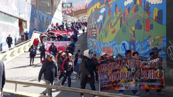 Dirigente del magisterio afirma que la calidad educativa mejorará con incremento salarial y nueva ley