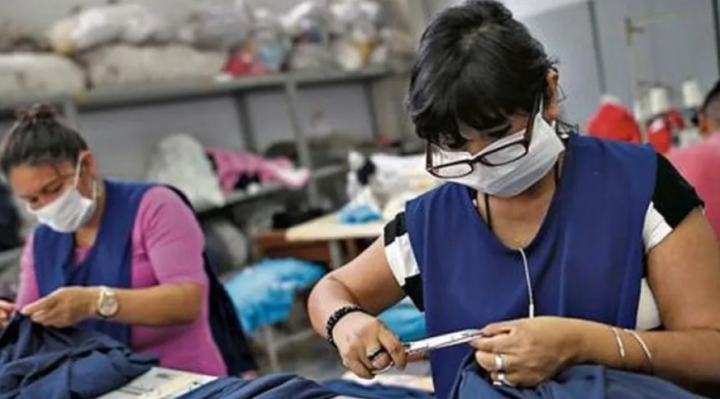 El trabajo de las mujeres se consolida como pilar de la economía boliviana frente a un mercado laboral frágil