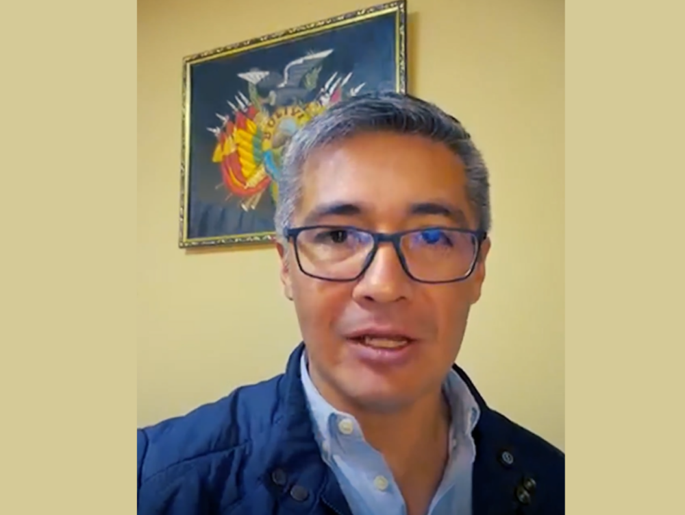 Ministro de Economía Gabriel Espinoza descarta creación de impuesto del 5% para gremiales y cuentapropistas