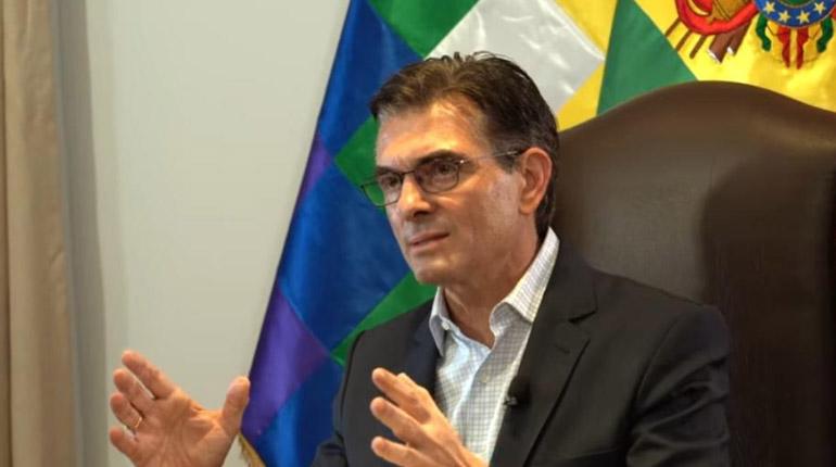 Presidente Paz asegura el suministro de combustibles, pero advierte sobre los bloqueos