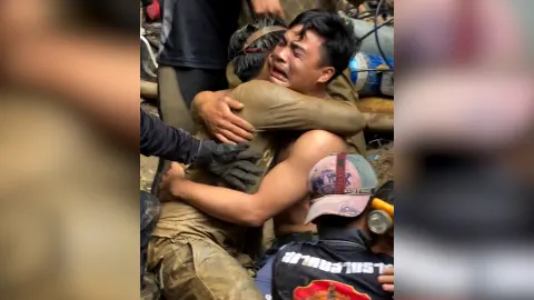 Internacional: Rescatan a cuatro personas atrapadas en una cueva de Laos