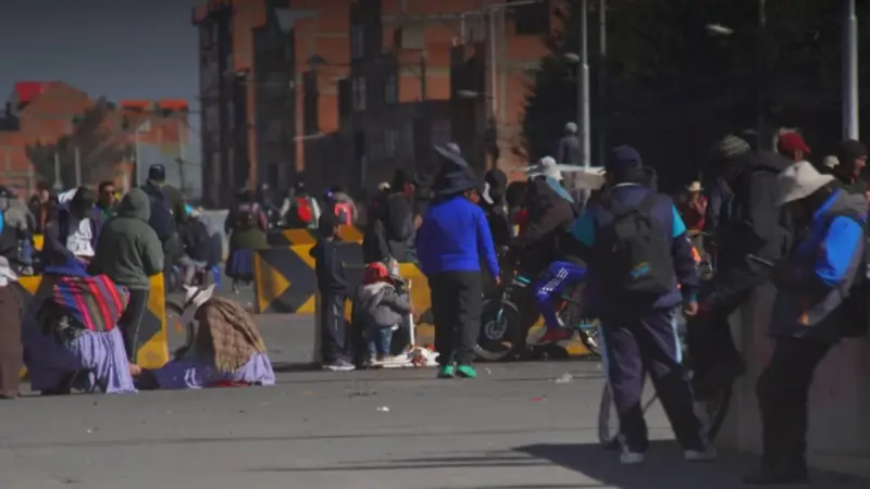 90.000 empleos del sector turístico están en riesgo por los bloqueos en Bolivia
