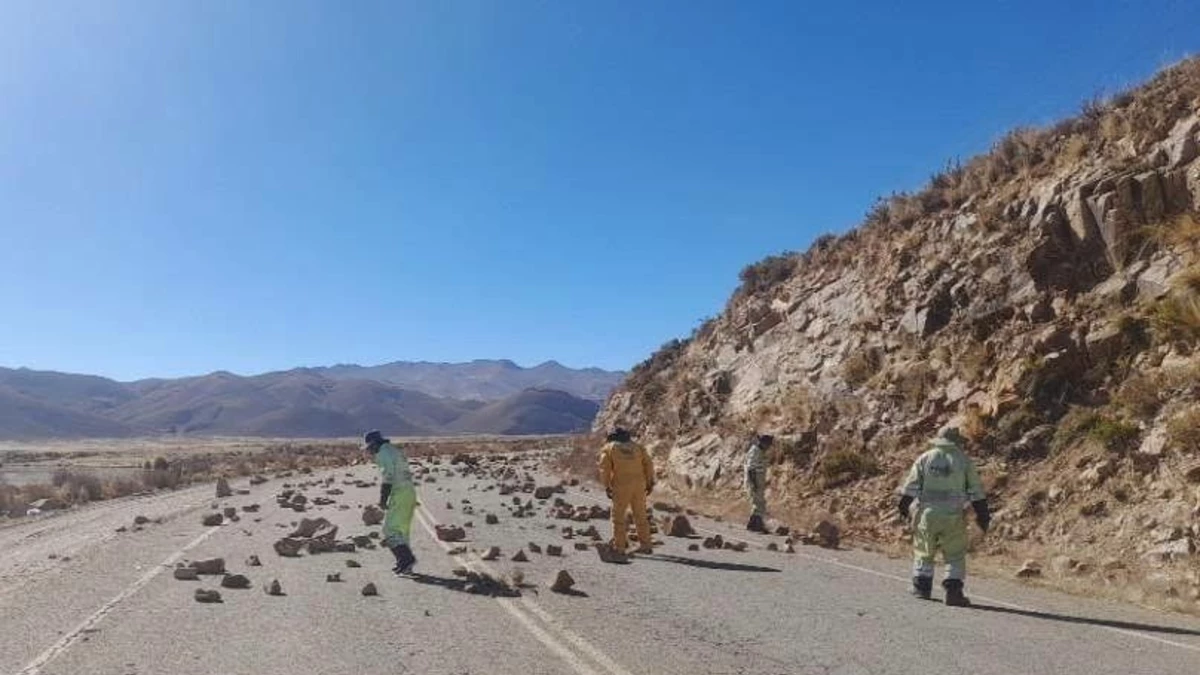Bolivia reduce los bloqueos a 12 y Cochabamba concentra los principales puntos de conflicto