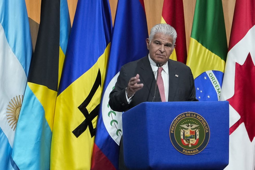 Presidente de Panamá respalda a Paz y propone enviar comisión de la OEA a Bolivia
