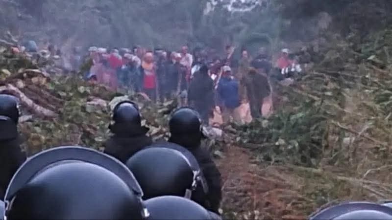 Policía interviene pozo de YPFB tomado por manifestantes en Santa Cruz