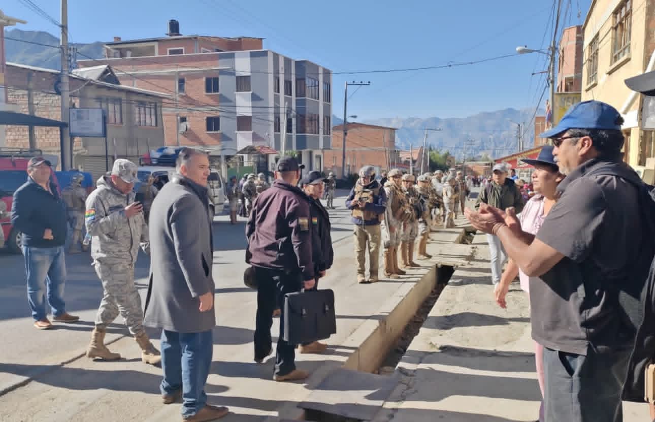 Operativo de desbloqueo en la carretera a Río Abajo avanza de manera pacífica con respaldo de la población