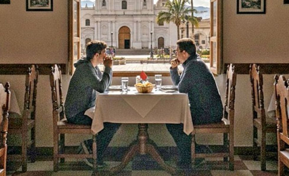 Restaurantes de Sucre reportan una caída del 80% en su clientela por los bloqueos
