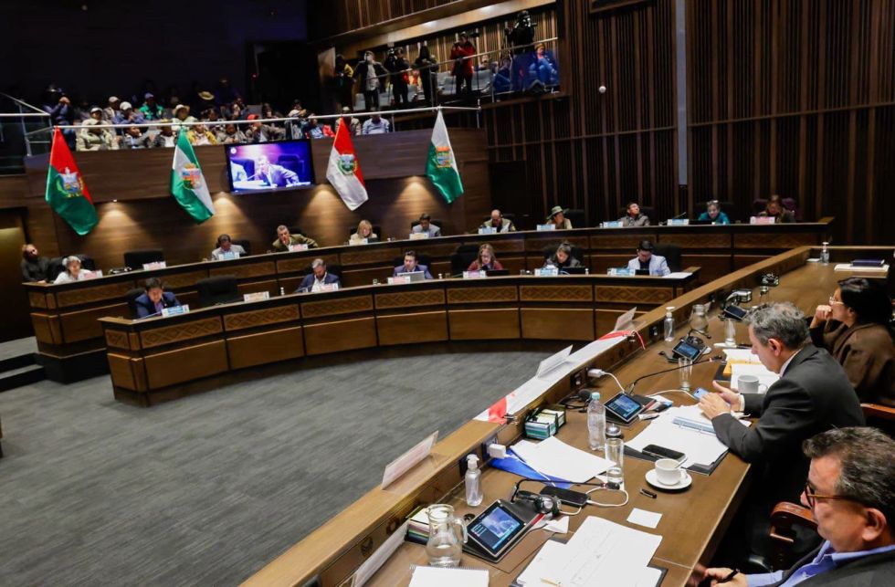Senado prevé debatir ley para regular el Estado de excepción