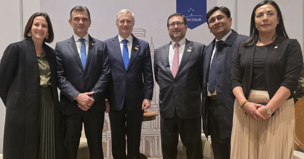 Paz destaca apoyo regional a Bolivia y llama a defender la democracia en el Mercosur