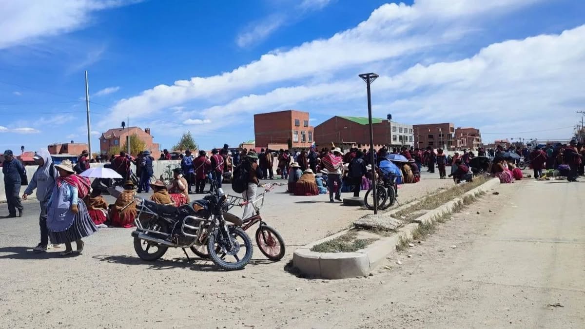 Cochabamba concentra la mayor cantidad de bloqueos y el país supera los 100 puntos de corte