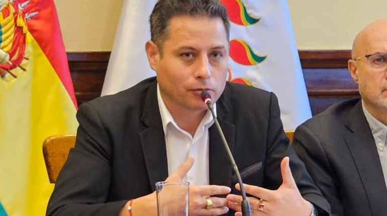 Lara invita a Paz a instalar una reunión de diálogo urgente por la crisis en el país