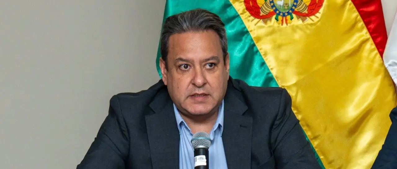 YPFB prevé normalizar el abastecimiento de combustible hasta mediados de la próxima semana