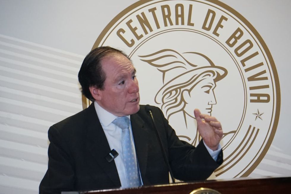 BCB asegura que el tipo de cambio flexible avanza con estabilidad y prevé inflación de un solo dígito