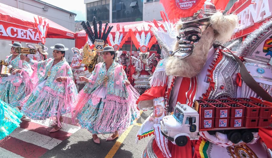 La Paz celebra la Promesa del Gran Poder con más de 95.000 bailarines