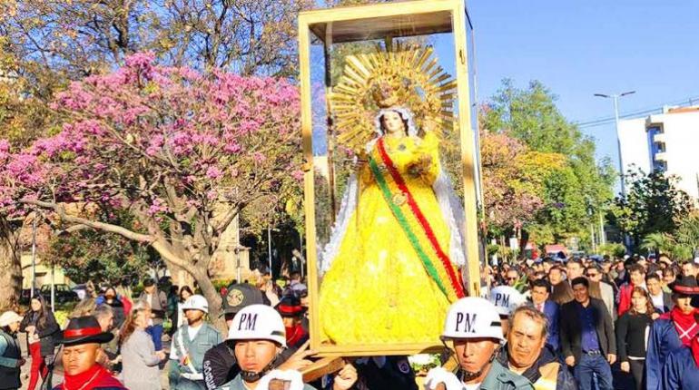 Virgen de Urkupiña inicia su recorrido previo a la festividad de agosto