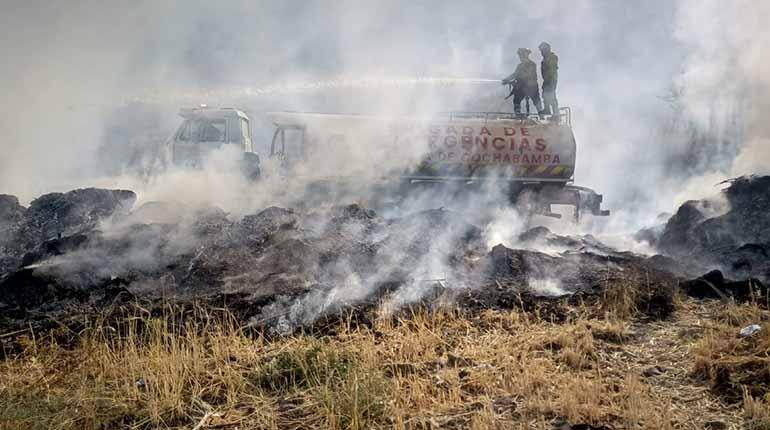 Incendio en el Tunari está casi controlado, reportan bomberos