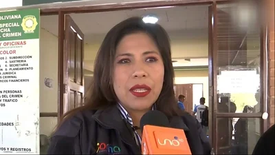 Denuncian agresión a funcionaria municipal durante un operativo en Cochabamba