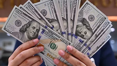 Dólar oficial sube a Bs 10,40 para este fin de semana en Bolivia
