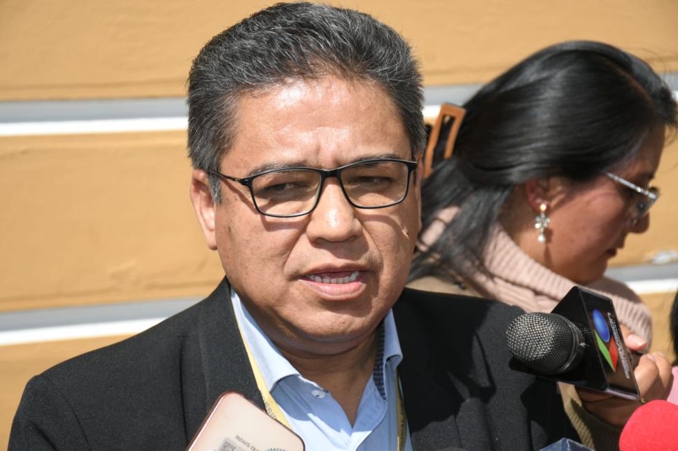 Vocero desafía a Evo Morales a presentarse en la Plaza Murillo tras nueva orden de aprehensión