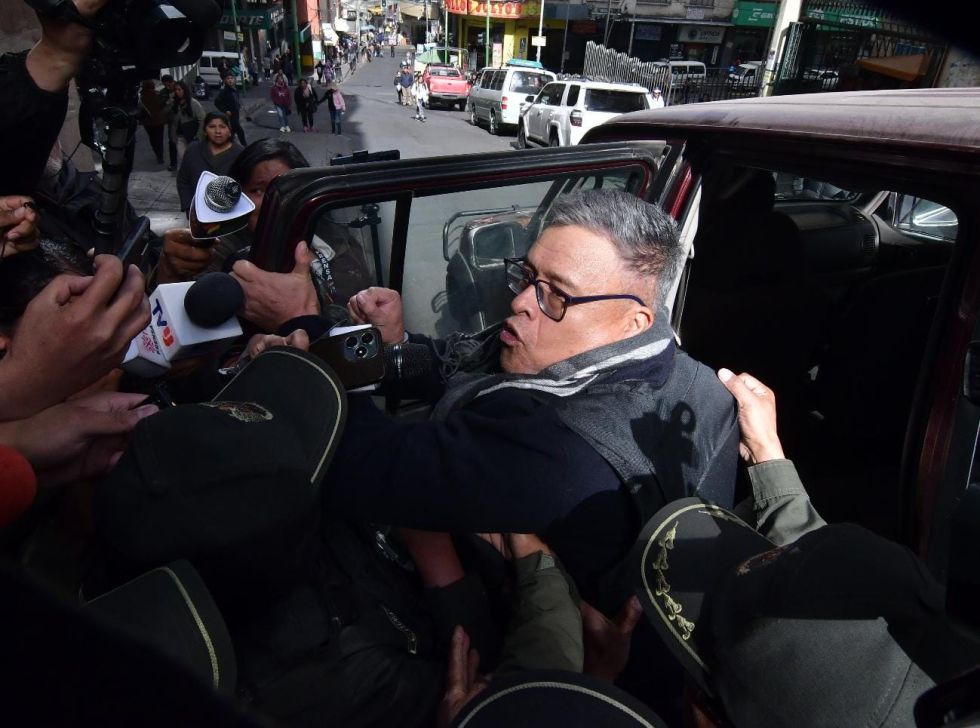 Suspenden hasta agosto el juicio contra Juan José Zúñiga por la asonada militar