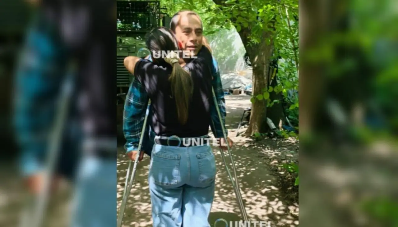 Viajó a Rusia para rescatar a su hermano herido en la guerra