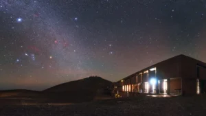 Contaminación lumínica y satélites amenazan la observación del cielo nocturno