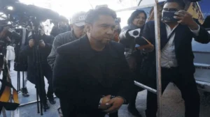 Justicia ordena detención preventiva de exviceministro Siles