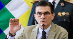 Presidente Rodrigo Paz anuncia devolución escalonada de depósitos retenidos hasta 2027