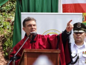 Paz aclara sus dichos y afirma que respeta a los líderes políticos