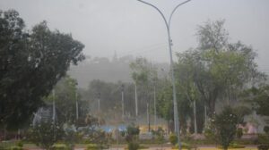 Ráfagas de viento superan los 60 km/h en Cochabamba