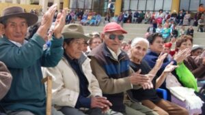 Proyecto de ley busca reforzar la protección de adultos mayores frente al maltrato y abandono
