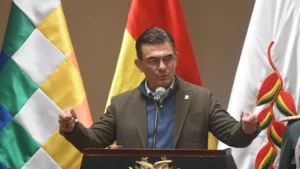 Gobierno anuncia $us 50 millones del BID para fortalecer la educación