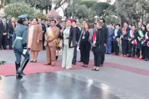Comienzan los actos oficiales por los 201 años de la independencia de Bolivia